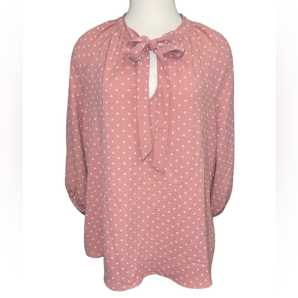 Olivia & Martin Top Size L Pink w/White Dots Tie Neck 3/4 Sleeves Romantic
